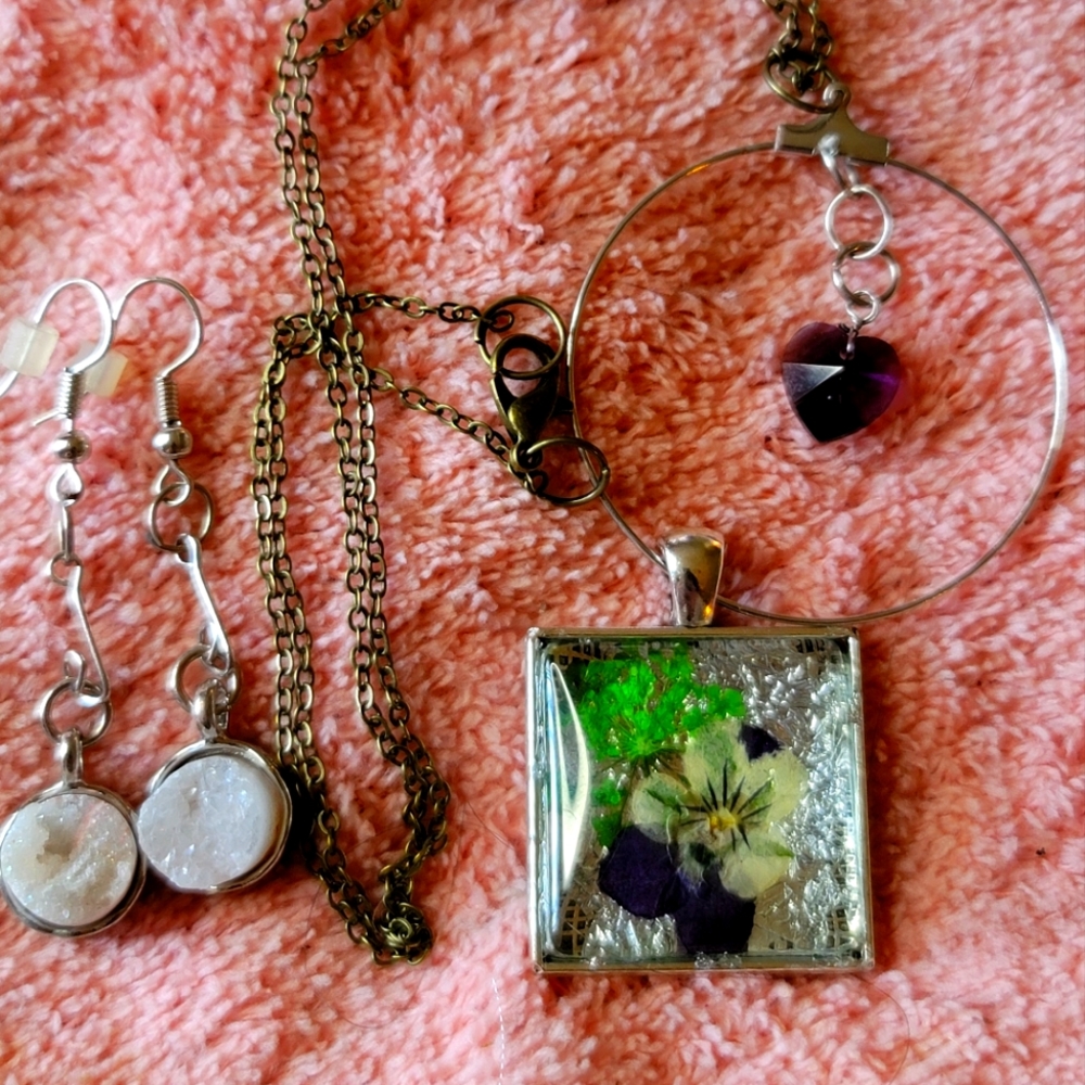 Frozen in Time Necklace and Earring Set